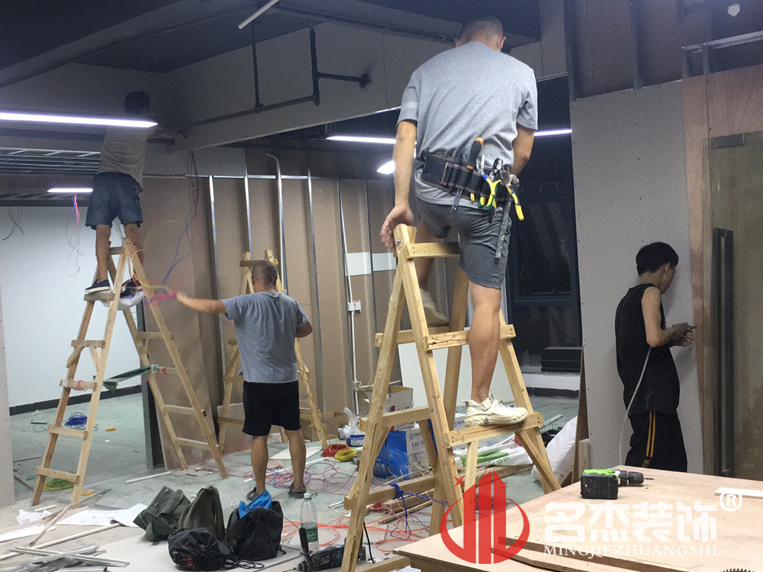 �칫��װ�����