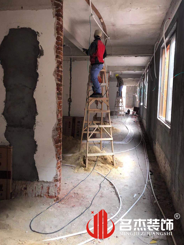 ����װ����ƹ�˾